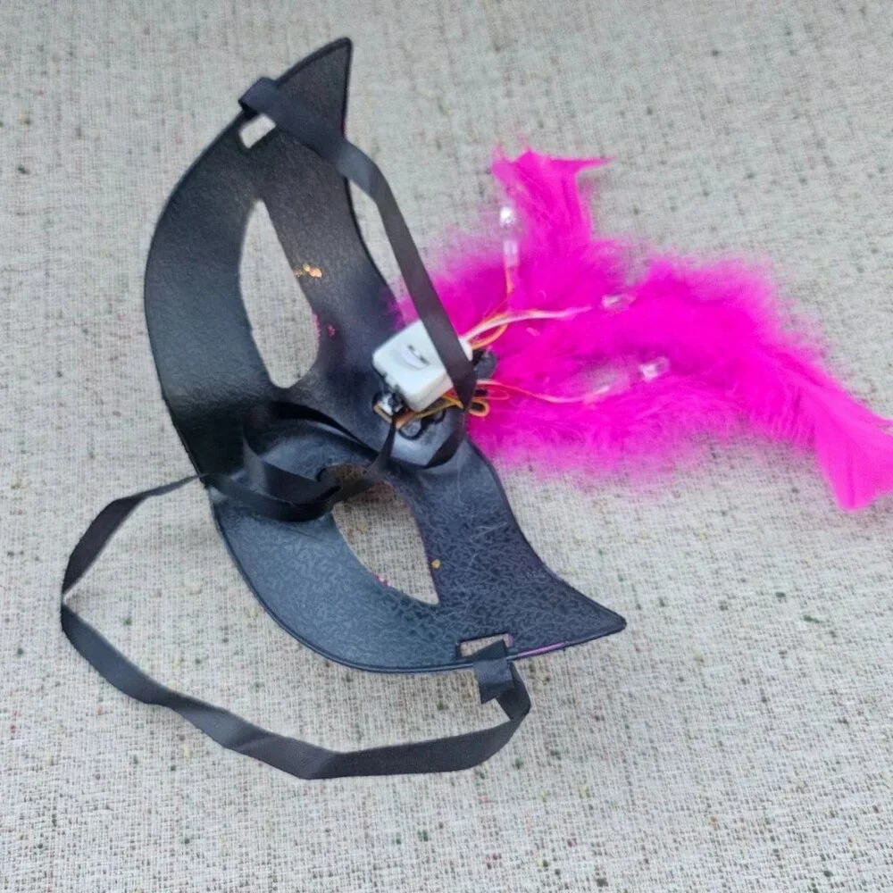 Party Mask Light Up Deep Pink Fuax Feather Masquerade Pink/Gold Face Mask New